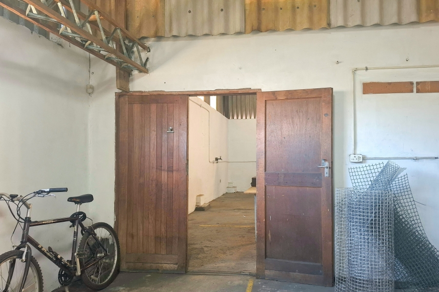 Commercial Property for Sale in Knysna Industrial Western Cape